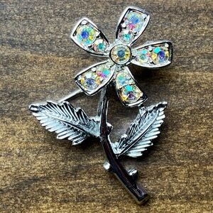 Sarah Coventry signed Aurora Borealis Flower Brooch